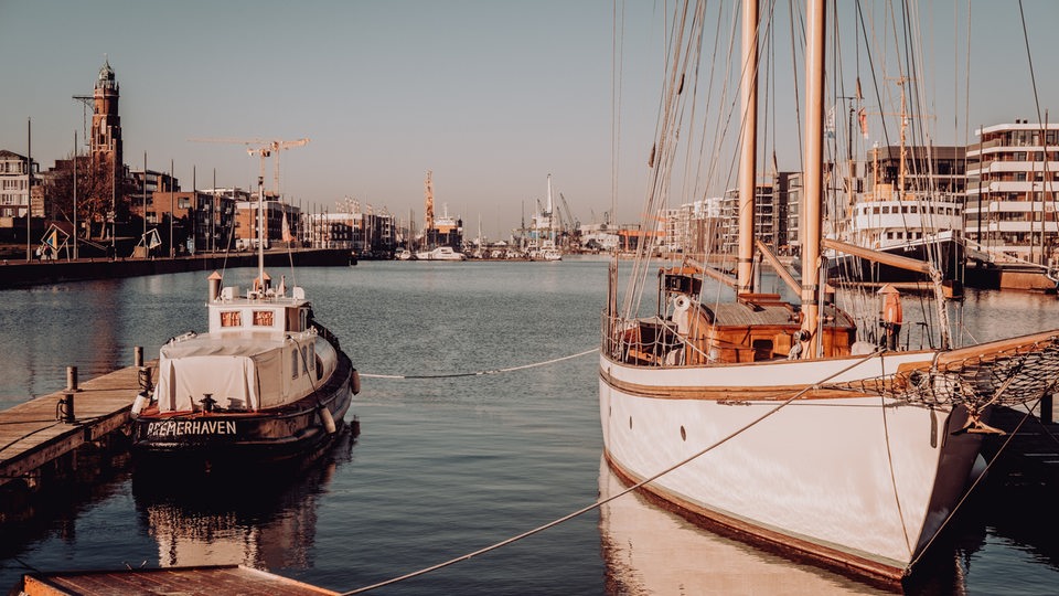 Blick auf den Hafen in Bremerhaven